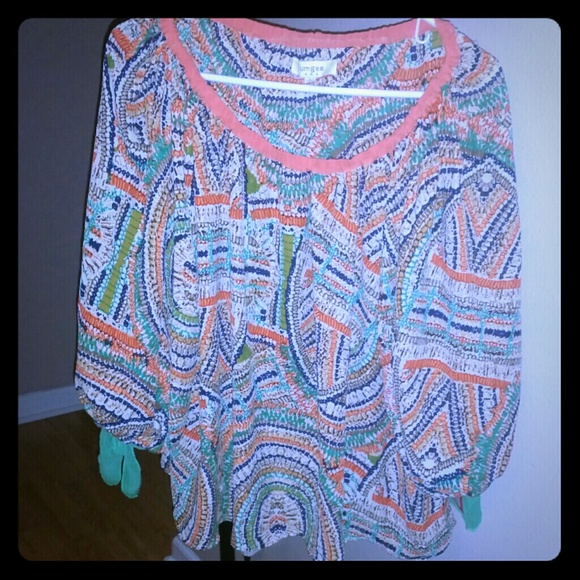 Flowy colorful blouse