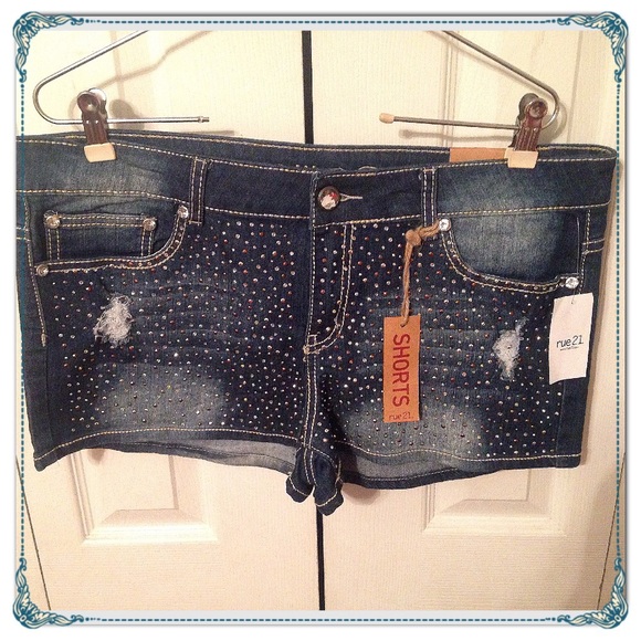 Cute denim bedazzled shorts