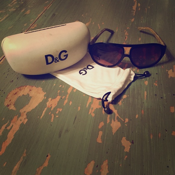 D&G Black Aviator Sunglasses
