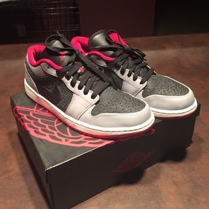 Air Jordan 1 barely worn