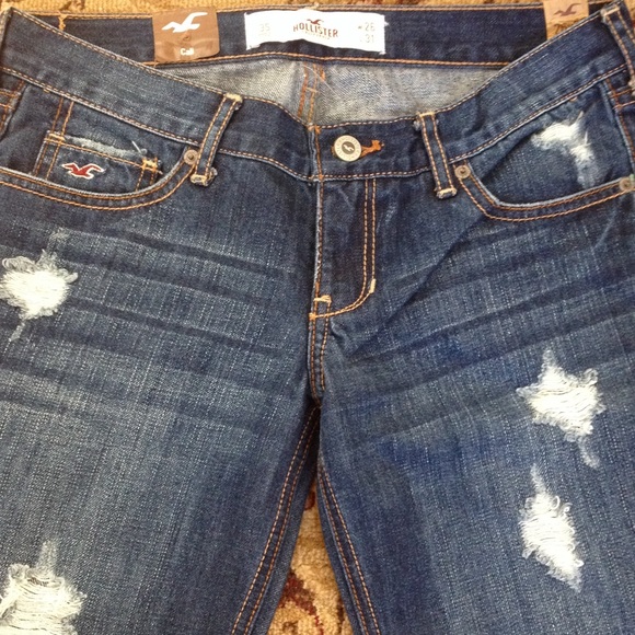NWT Hollister Destroyed Cali Flare Fit Jeans - Picture 4 of 4