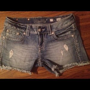 Miss Me Shorts sz 27