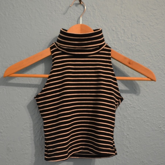 American Apparel Crop Top (NWOT)