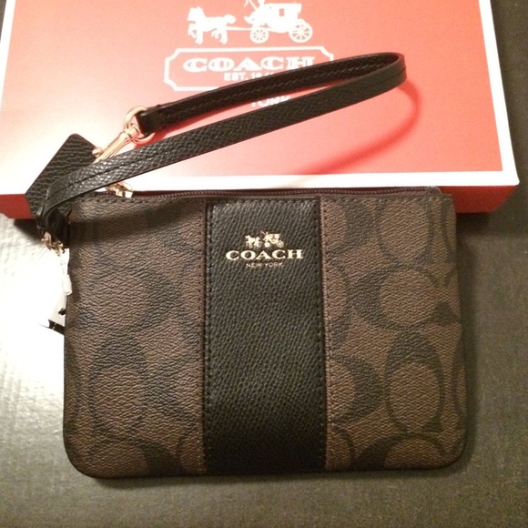 ✨ New coach wristlet🎀