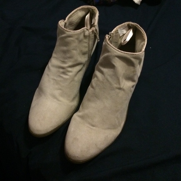 New  ankle booties with imperfections. Reserved