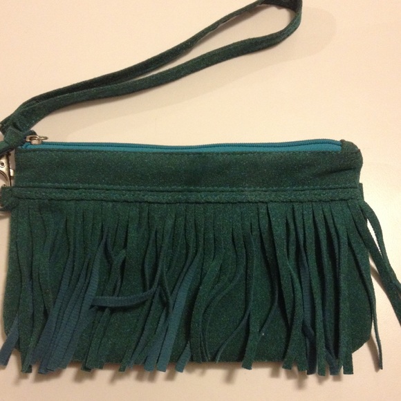 Fringe Clutch
