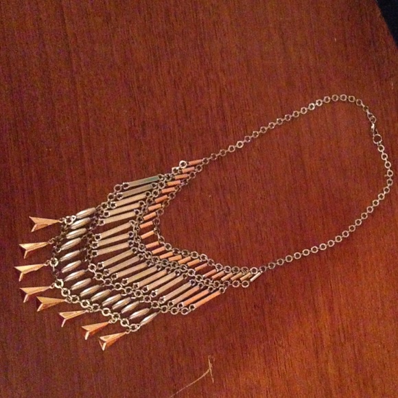 Necklace gold and silver