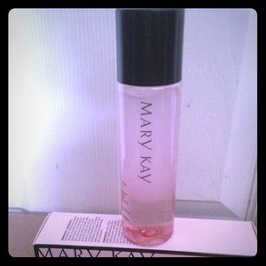 Mary k oil free eye make up remover