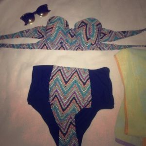 high waisted bikini🍍🌸