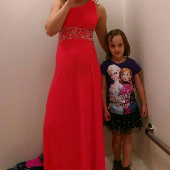 Dress (prom)
