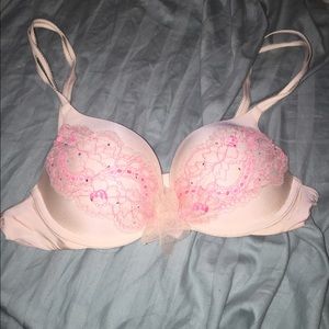 Victoria's Secret Dream Angel Push Up Bra