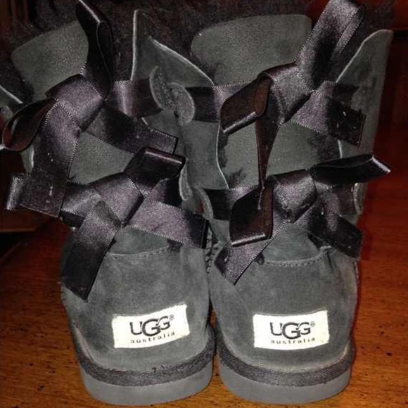 LOOKING FOR UGGS!! - Picture 3 of 3