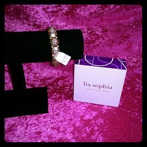 NWT Lia sophia braclet