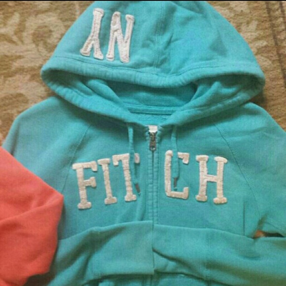 A&f full zip bundle - Picture 2 of 3