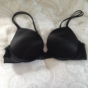 Victoria's Secret Very Sexy Black Push-up