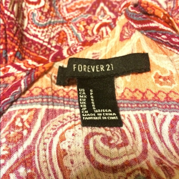 SALE 🎉Forever 21 Backless Romper - Picture 3 of 4