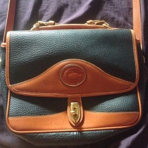 TRADED Vintage Dooney & Bourke cross-body bag