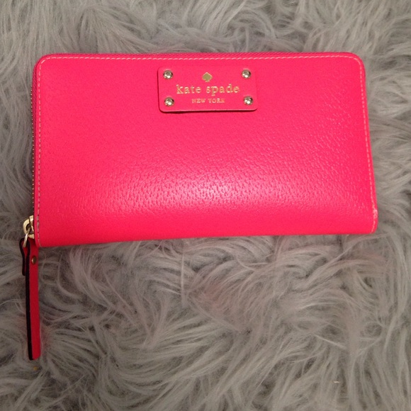 Kate Spade wellesley neda in hot rose