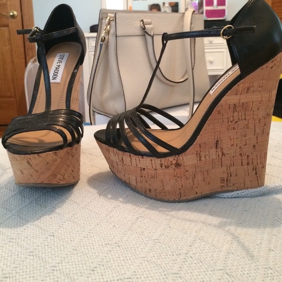 Steve Madden wedges - Picture 2 of 3