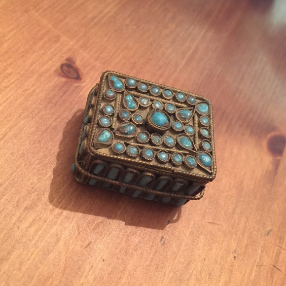 Silver and Turquoise small decorative box.