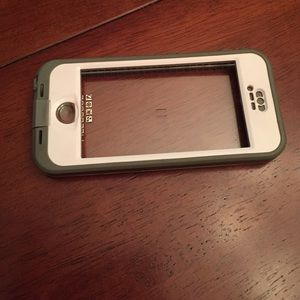 LIFEPROOF iPhone 5 case