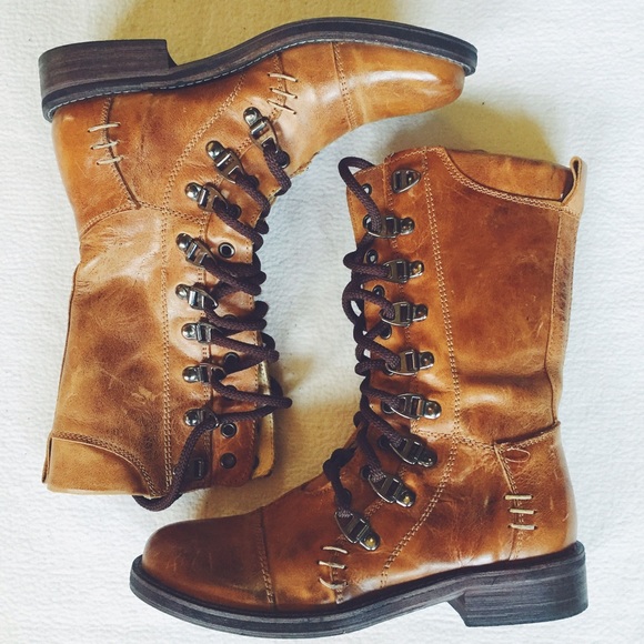 🔴 SOLD [15] Bedstu Camel Leather Lace Up Boots - Picture 2 of 4