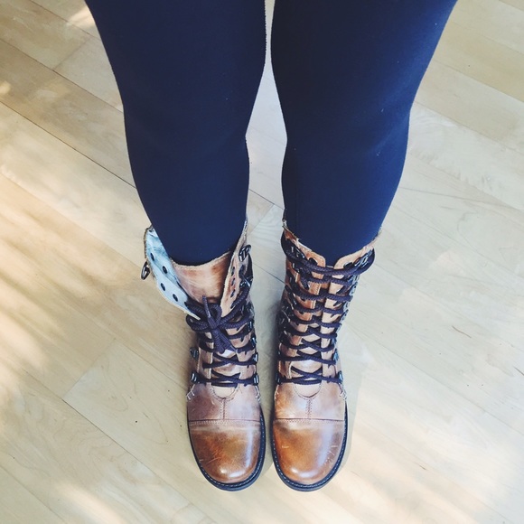 🔴 SOLD [15] Bedstu Camel Leather Lace Up Boots - Picture 4 of 4