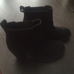 Steve Madden booties