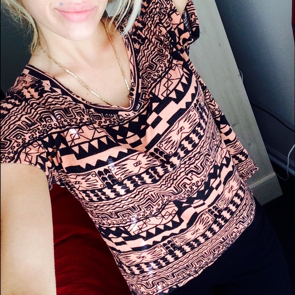 Forever 21 Tribal shirt! SM
