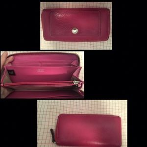 Coach wallet 👛