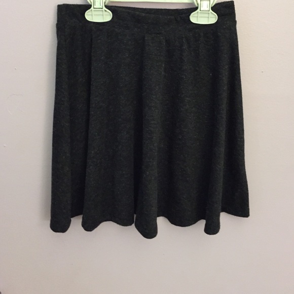 Heathered dark gray, high waisted skirt