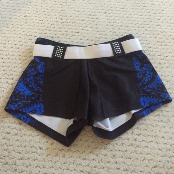 az power cheer shorts