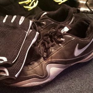 Cleats and glove bundle