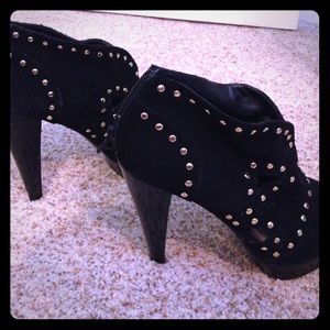 Steve Madden Booties