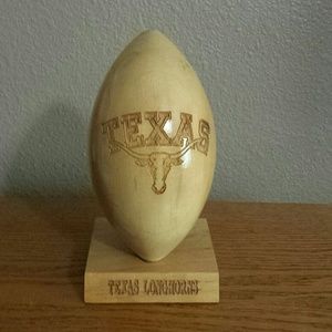 Texas Longhorns statue