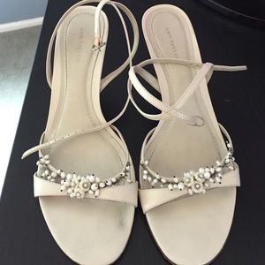 Shoes. Off white heels