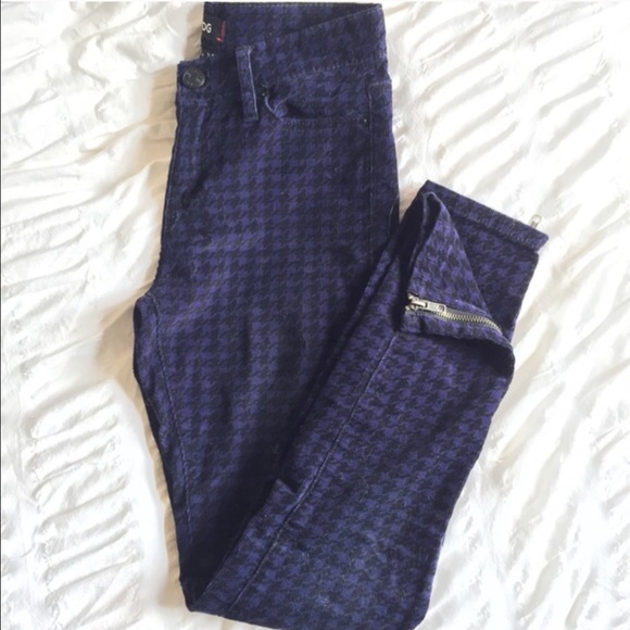 Blue and black herringbone corduroy zip ankle