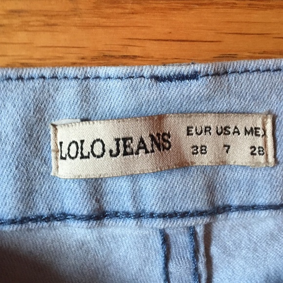 Cute Ripped Jeans - Picture 3 of 4