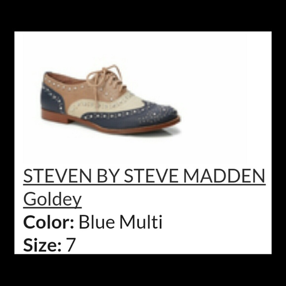 Madden size 7 Saddle Shoe with studded Rhinestone