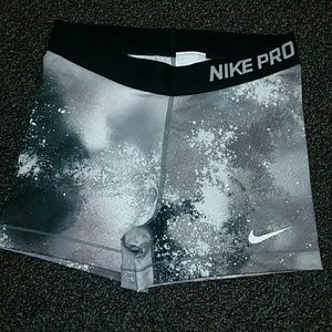 Rare Nike Pro Black Galaxy