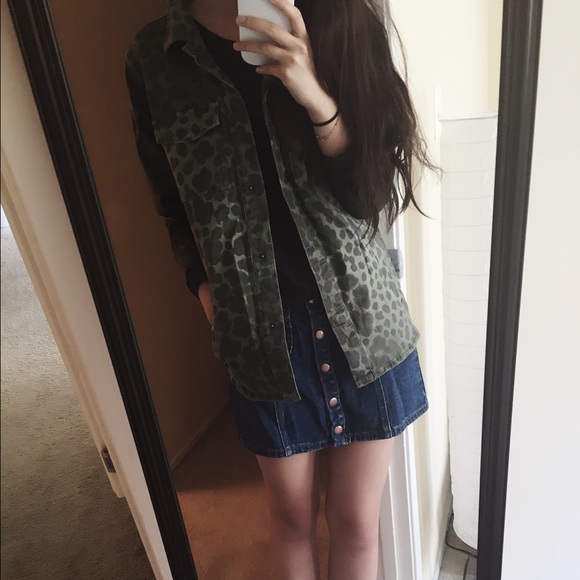 H&M leather sleeves animal pattern jacket