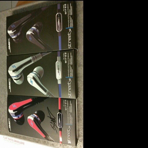 Headphones by SMS