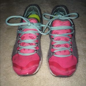 Women's under armour shoes