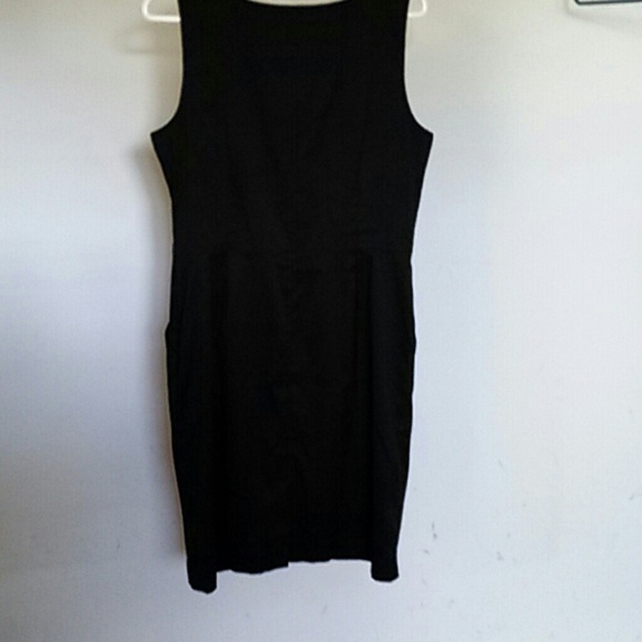 Ann Taylor - Picture 4 of 4