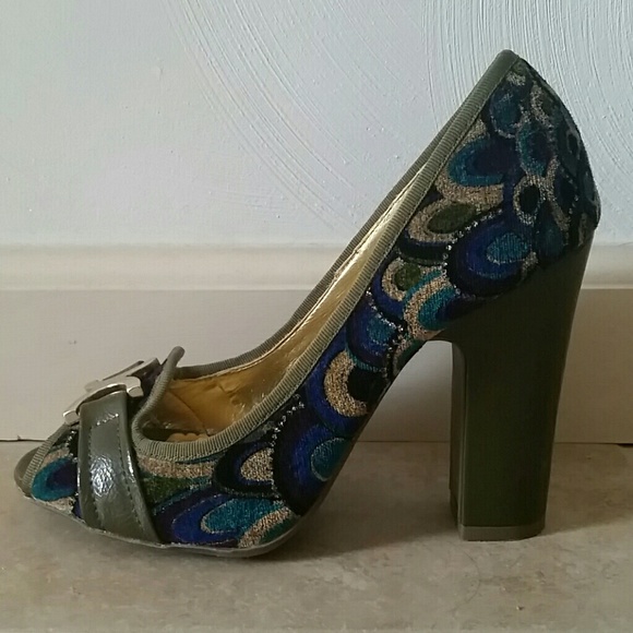 Peacock Heels