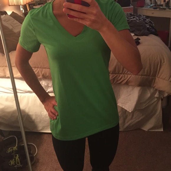 Reebok dry fit top