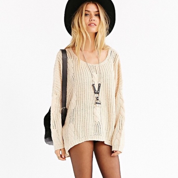 UNIF Sweaters - unif boyfriend sweater