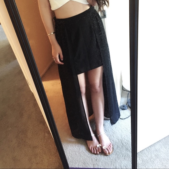 Forever 21 high low skirt