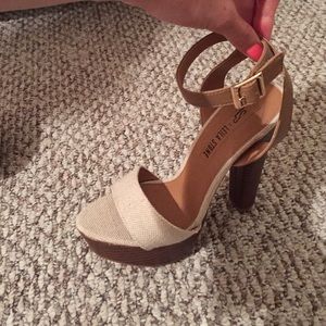 Leila Stone Nude/Brown Heels