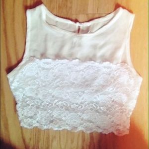 White lace crop top 😋